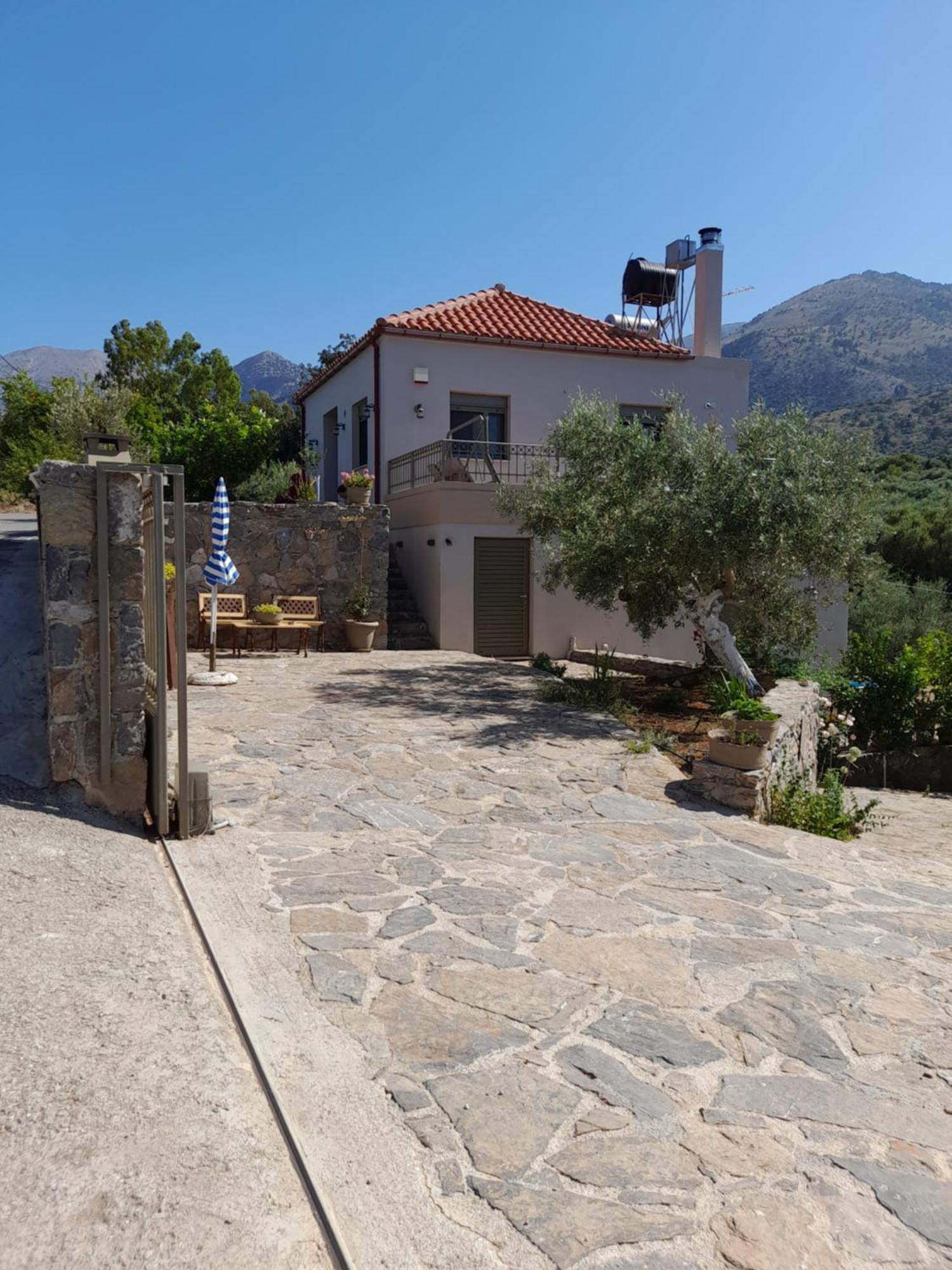 "Villa Kastania" Melidoni, Chania, Crete エクステリア 写真